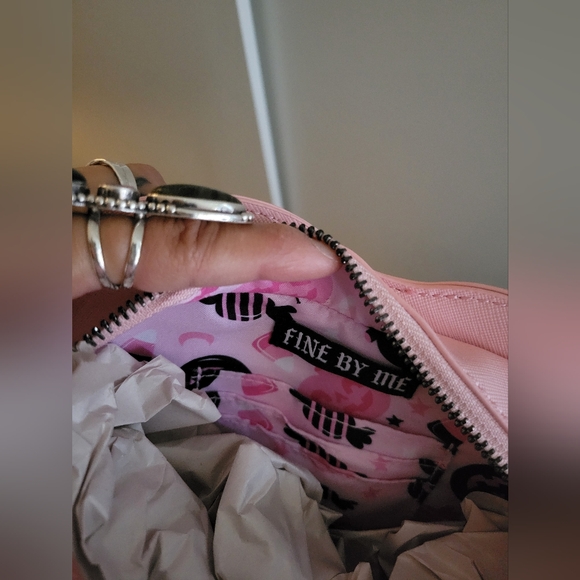Finebyme Pumpkin pink bag NWT viral - Picture 4 of 6